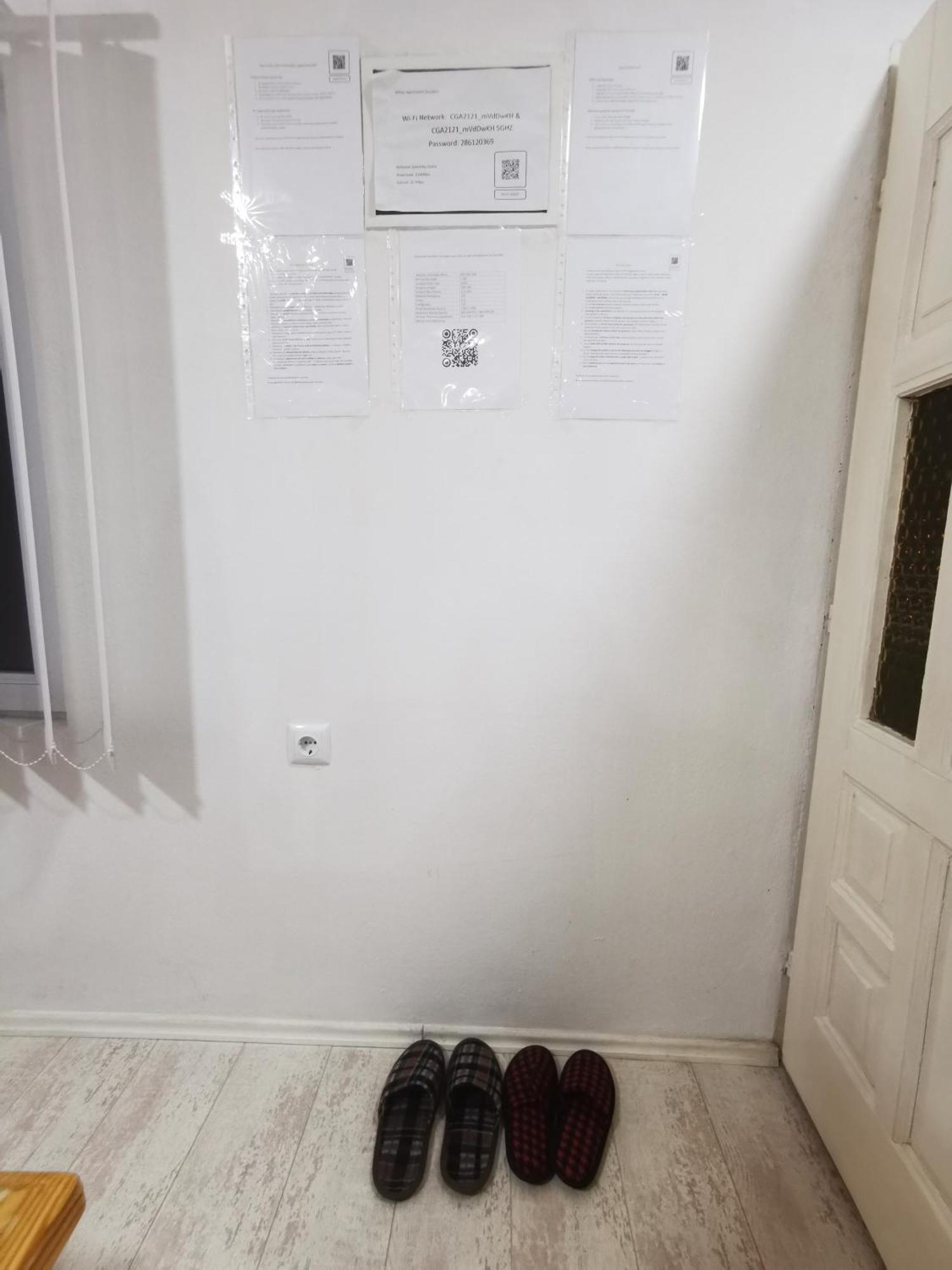 White Apartment Sarajevo - Free Parking المظهر الخارجي الصورة